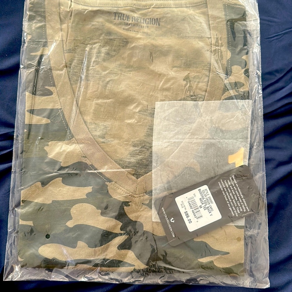 True Religion V-neck Med